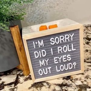 Scentsy Letterboard Warmer, free wax with purchase,  firm price